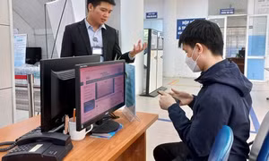 Người khuyết tật mở tài khoản có cần người giám hộ?