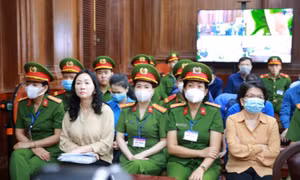 Bị đề nghị tử hình, Chủ tịch Vạn Thịnh Phát ngất xỉu