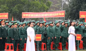 Hai thanh niên bị phạt 130 triệu đồng vì trốn nhập ngũ