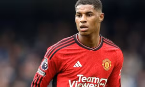 Ten Hag ngăn cản MU bán Marcus Rashford