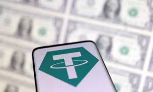 Cột mốc 100 tỷ USD của stablecoin lớn nhất thế giới gây lo ngại