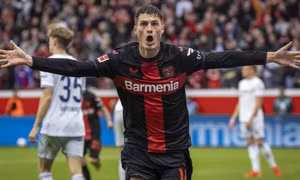 Tiền đạo Leverkusen có thống kê khó tin