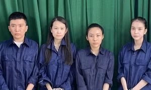 Đột kích tụ điểm có nhiều thanh niên trẻ đẹp múa thoát y phục vụ ‘quý bà’