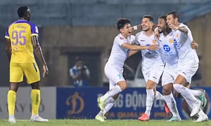 Nam Định lần đầu thắng Hà Nội FC trên sân Hàng Đẫy