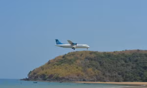 Đóng đường bay thẳng từ Hà Nội, khách đi Côn Đảo thế nào?