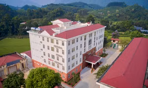 Sun Group chuyển giao tòa nhà khám chữa bệnh hiện đại quy mô hơn 4.000m2 mặt sàn cho BVĐK Định Hóa