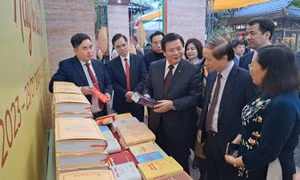 Chủ nghĩa Mác-Lênin là nền tảng tư tưởng của Đảng
