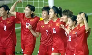 HLV, cầu thủ Than - Khoáng sản Việt Nam góp sức giành HCV Bóng đá nữ SEA Games 32