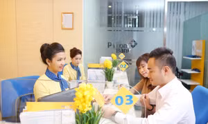 Giảm lãi suất cần cộng hưởng chính sách kích cầu tiêu dùng