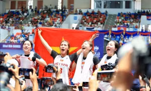 SEA Games 32: Đội tuyển bóng rổ nữ Việt Nam đoạt tấm HCV lịch sử