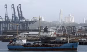Nguy cơ biến đổi khí hậu gây tê liệt kênh đào Panama