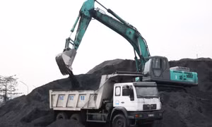 Dịp nghỉ lễ, TKV tiêu thụ 410.000 tấn than