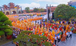 Đại lễ Phật đản tại chùa Ba Vàng