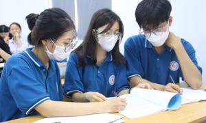 Tháng 6 mùa thi