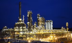 Chuyên gia kinh tế: Mục tiêu lạm phát năm 2022 khó kìm dưới mức 4%