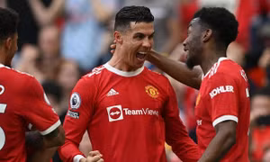 Ronaldo lập hat-trick thứ 60 và những con số xứng danh huyền thoại đương đại