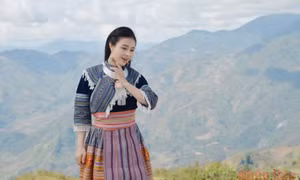 Quán quân Sao Mai Lương Hải Yến ra mắt MV “Chắp cánh tương lai”