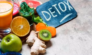 Hiểm họa từ trào lưu 'detox': Vì sao không nên áp dụng chế độ ăn thải độc?