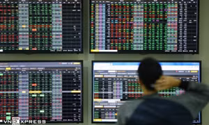 Lý do VN-Index mất gần 120 điểm trong nửa tháng