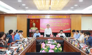 Đẩy mạnh công tác đấu tranh phòng, chống tham nhũng, tiêu cực ở địa phương