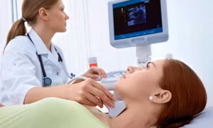 U tuyến giáp lành tính có phải mổ hay không?