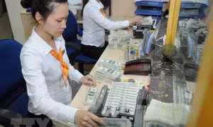 Tỷ giá USD tại các ngân hàng thương mại đồng loạt tăng mạnh