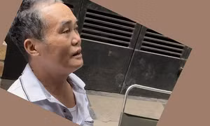 Vết máu dính trên chiếc áo tố cáo gã chồng là kẻ sát hại vợ