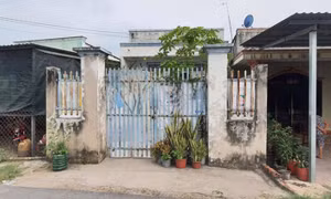 Điều tra nghi án bé gái 7 tuổi tử vong do bị bạo hành ở TPHCM