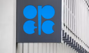 OPEC cắt giảm dự báo tăng trưởng và tiêu thu dầu thô toàn cầu