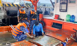Tăng cường quản lý chất lượng, chống buôn lậu xăng dầu