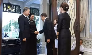 Tổng Bí thư, Chủ tịch nước Tô Lâm và Phu nhân hội kiến Nhà Vua Thái Lan Maha Vajiralongkorn và Hoàng hậu