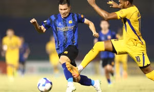 Hoàng Anh Gia Lai tiến dài trên đường trụ hạng V-League