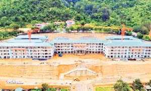 Bảo đảm hoàn thành 100 trường nội trú vùng biên trước năm học mới