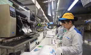 Thu hút FDI: Đã đến lúc chuyển từ “trải thảm” sang “đồng hành”