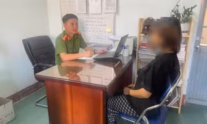 Điều tra vụ thiếu nữ nhét giấy vào miệng con mới sinh khiến bé tử vong