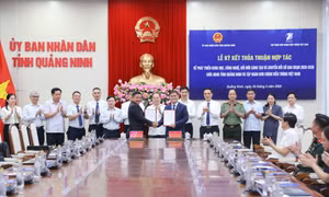 Tỉnh Quảng Ninh và Tập đoàn VNPT ký kết hợp tác chiến lược về chuyển đổi số 