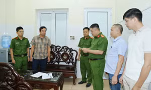 Bác sĩ, điều dưỡng tiếp tay làm giả bệnh án: 32 bị can bị khởi tố