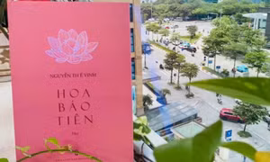 “Hoa báo tiên” - Mỗi câu thơ đều thấm đẫm văn hóa, lịch sử dân tộc