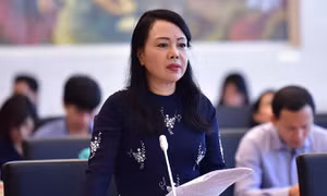 Cựu Bộ trưởng Bộ Y tế Nguyễn Thị Kim Tiến hầu tòa