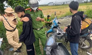 Bắt 3 đối tượng trộm xe máy đang trên đường bỏ chạy