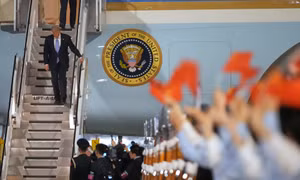 Tổng thống Mỹ Donald Trump tới Bắc Kinh hội đàm giữa sức ép thương mại và xung đột Iran