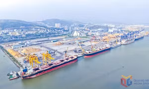 Nâng cao hiệu quả thông quan tại cảng biển Hòn Gai