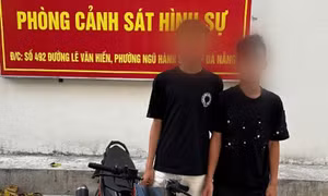 Con trai rủ bạn, đục két trộm gần 100 triệu đồng của mẹ ruột