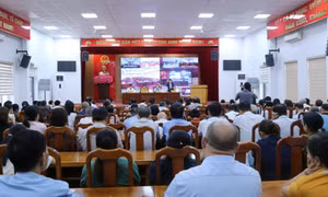 Đoàn ĐBQH tỉnh tiếp xúc cử tri sau Kỳ họp thứ nhất, Quốc hội khóa XVI