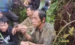 Tìm thấy người đàn ông sau gần 4 ngày mất tích trong rừng