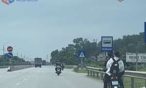 “Giáo dục học sinh tham gia giao thông an toàn cần sự vào cuộc đồng bộ của toàn xã hội”