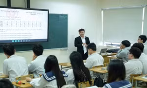 Tổ chức thi tốt nghiệp THPT, tuyển sinh đại học theo hướng giữ ổn định, giảm áp lực