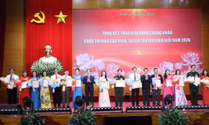 Tổng kết, trao giải Cuộc thi Báo cáo viên, tuyên truyền viên giỏi và tôn vinh gương điển hình tiên tiến học và làm theo Bác