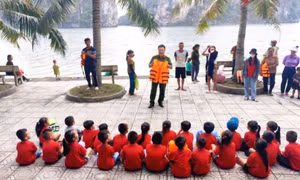 Nâng cao ý thức phòng chống đuối nước cho trẻ em dịp hè