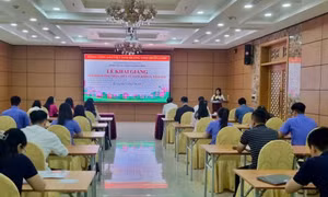 Đảng ủy các cơ quan Đảng tỉnh khai giảng lớp bồi dưỡng nhận thức về Đảng khóa I năm 2026